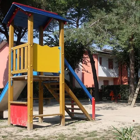 Cozy Flat In With Swimming Pools - Beahost アパート ビビオーネ