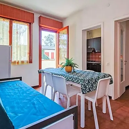Cozy Flat In With Swimming Pools