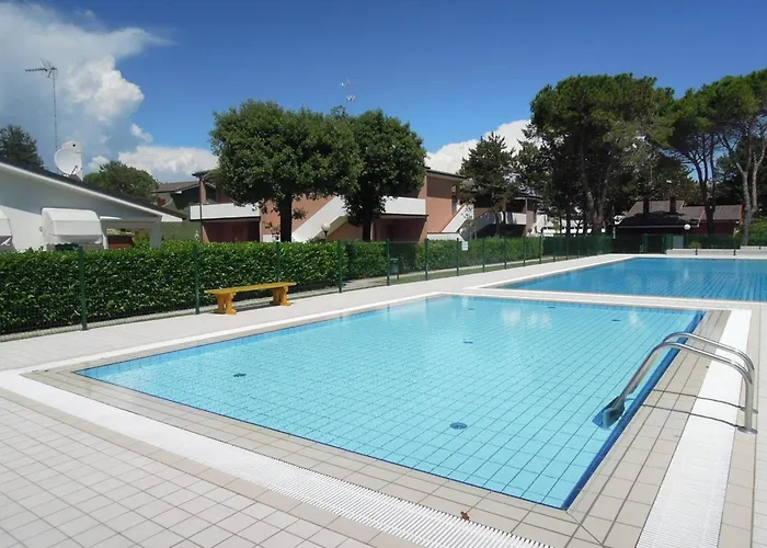 Cozy Flat In With Swimming Pools Apartment Bibione